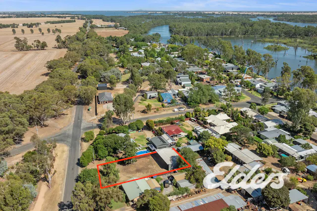 4 Pasley Street — photo from Elders Real Estate Yarrawonga