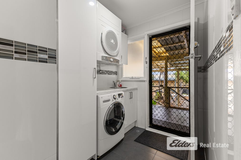 60 Swanstone Street, Collie, WA, 6225 - Image 13