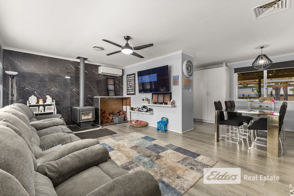 60 Swanstone Street, Collie, WA, 6225 - Image 2