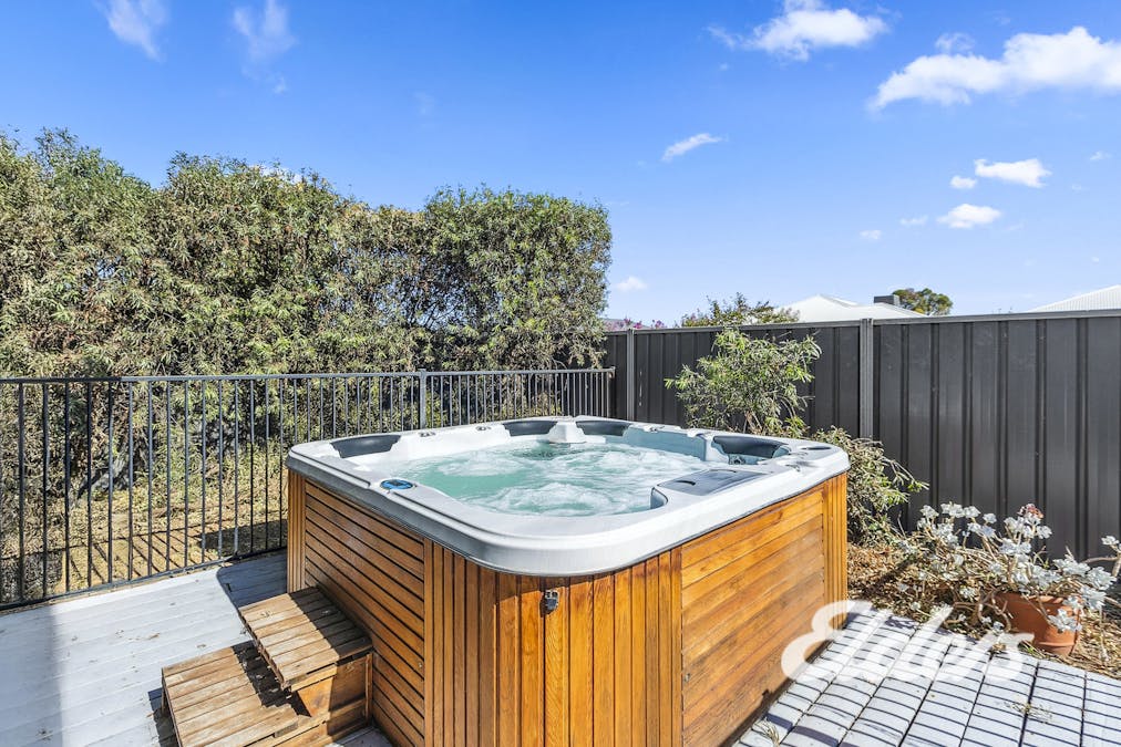 53 Robinson Way, Yarrawonga, VIC, 3730 - Image 5