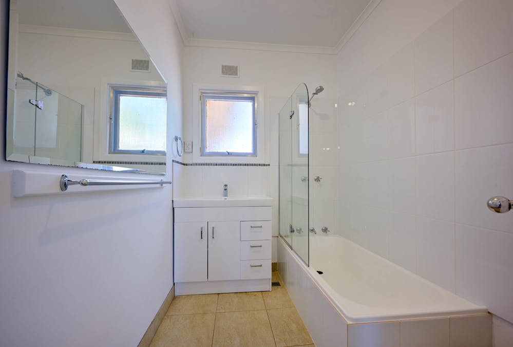 21 Albert Street, Whyalla Stuart, SA, 5608 - Image 12