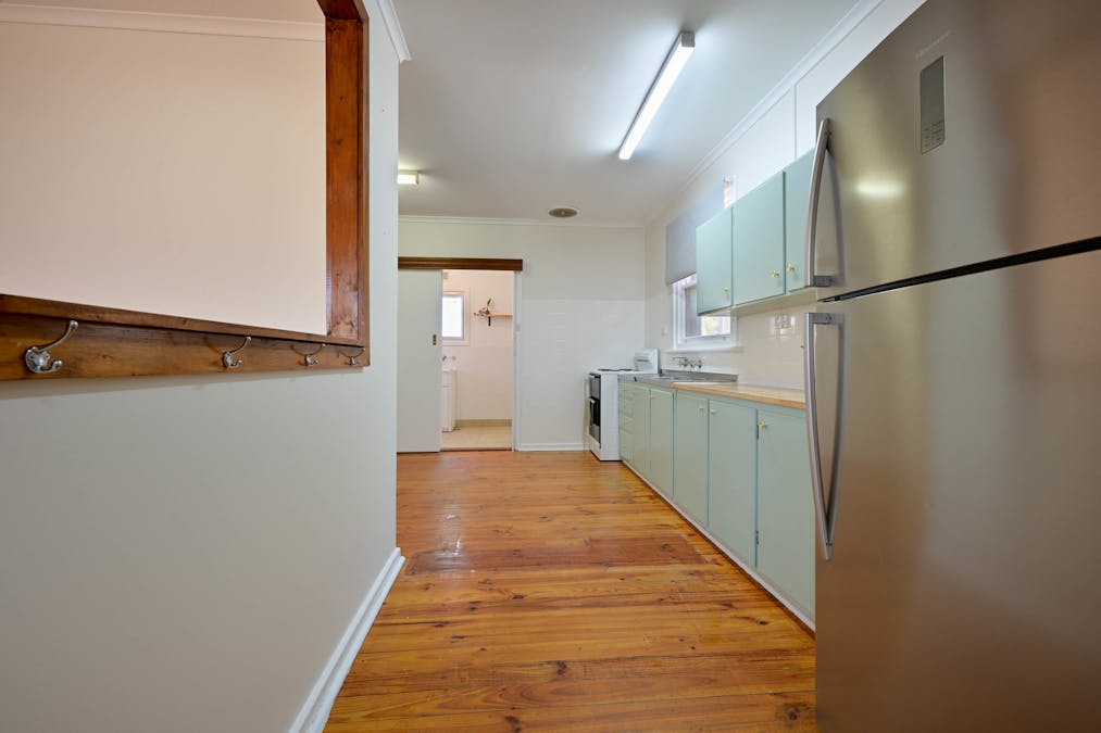 21 Albert Street, Whyalla Stuart, SA, 5608 - Image 7