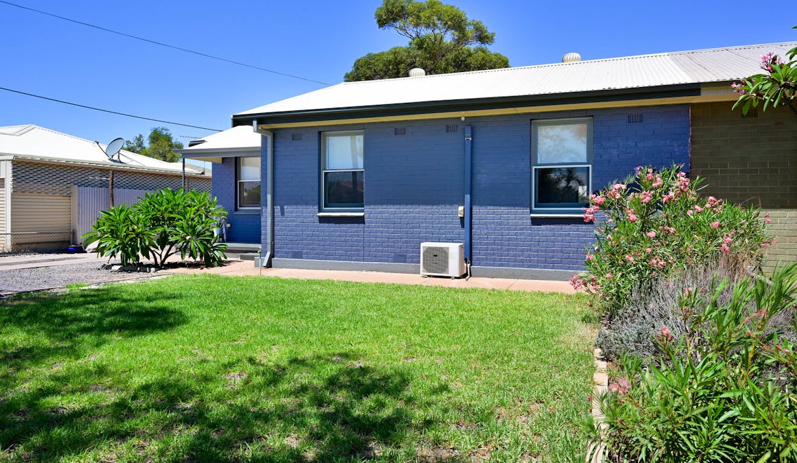 21 Albert Street, Whyalla Stuart, SA, 5608 - Image 2