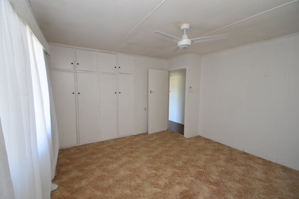 53 Lagoon Street, Goondiwindi, QLD, 4390 - Image 10