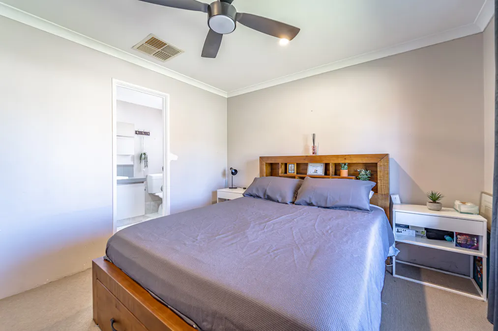 182 Currie Street, Warnbro, WA, 6169 - Image 9