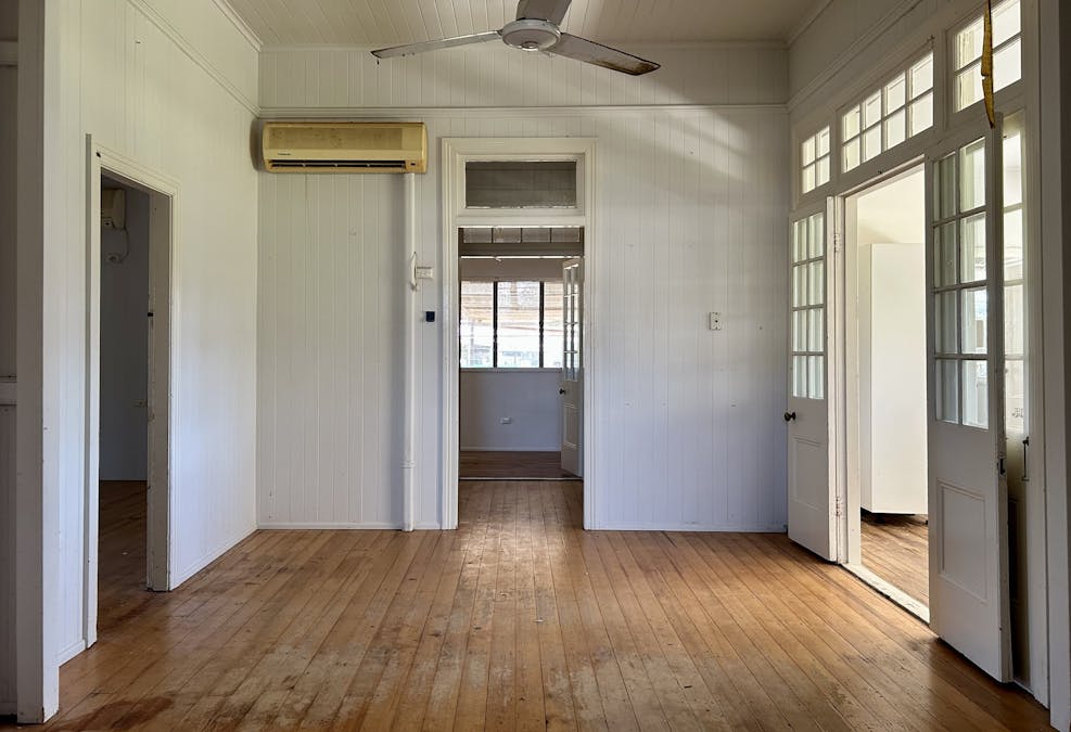 69 Scott Street, St George, QLD, 4487 - Image 11