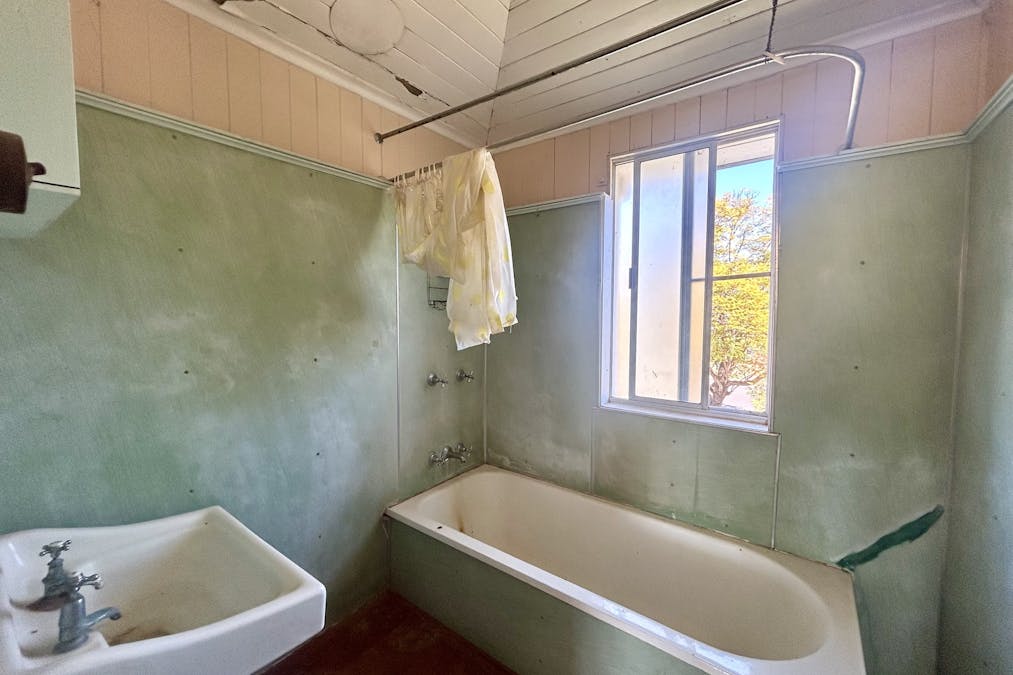 69 Scott Street, St George, QLD, 4487 - Image 27