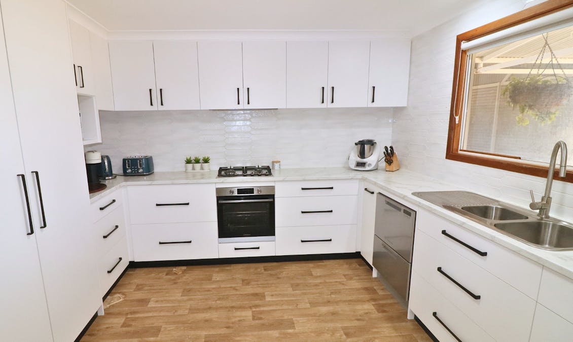 21 Danubin Street, Wongan Hills, WA, 6603 - Image 3