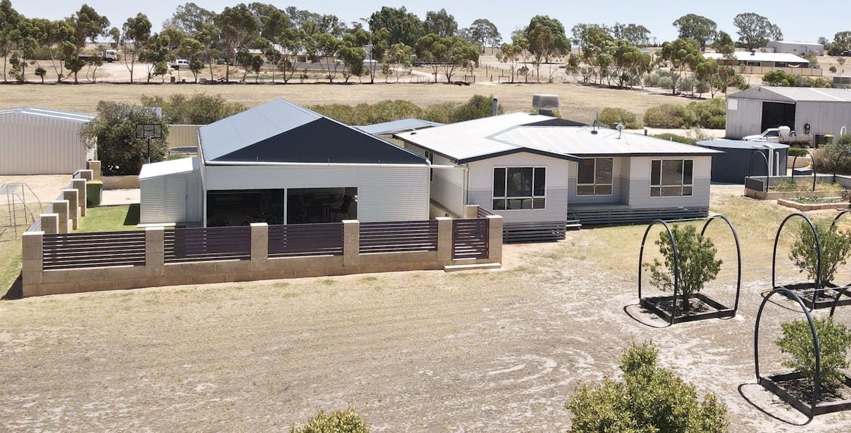 21 Danubin Street, Wongan Hills, WA, 6603 - Image 1
