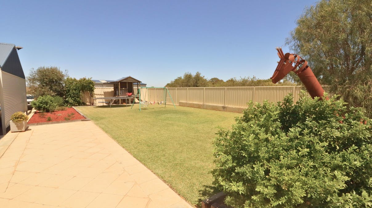 21 Danubin Street, Wongan Hills, WA, 6603 - Image 20