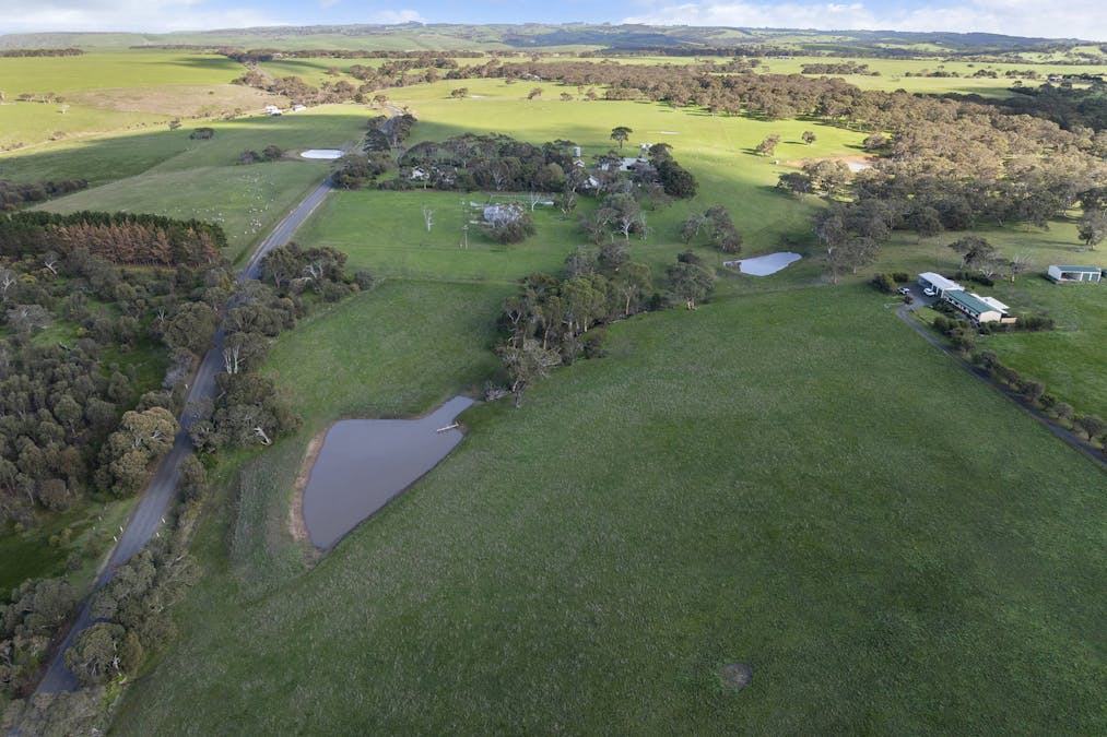 1252 Waitpinga Road, Waitpinga, SA, 5211 - Image 12