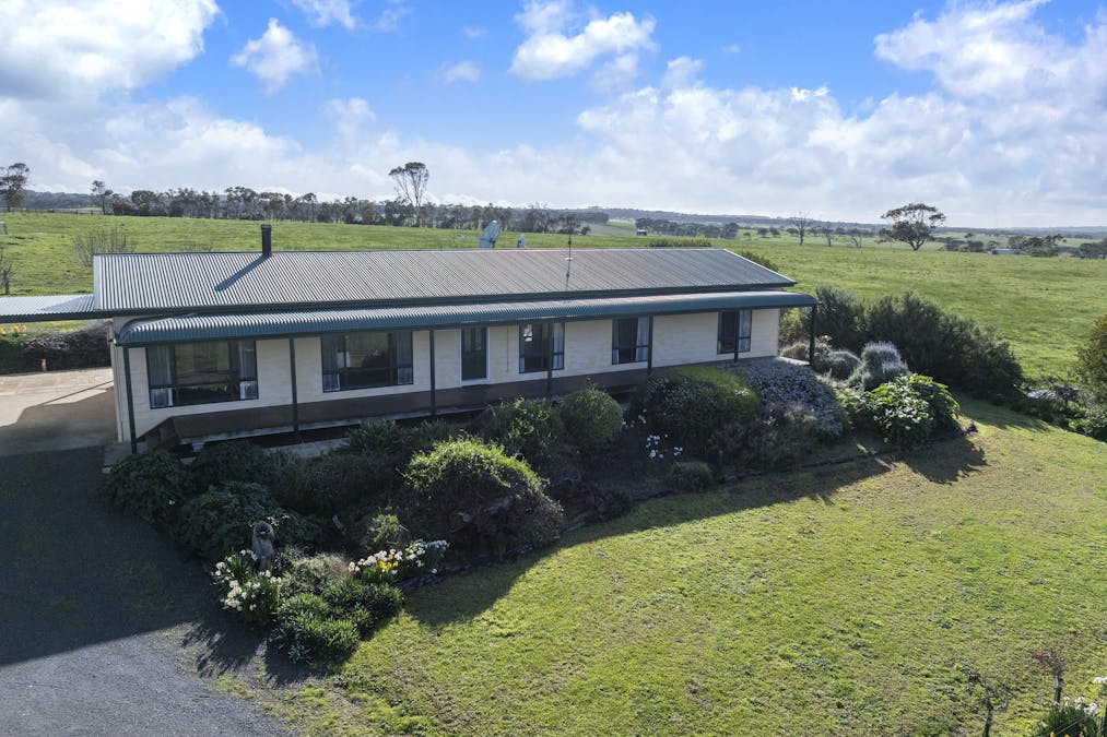 1252 Waitpinga Road, Waitpinga, SA, 5211 - Image 13
