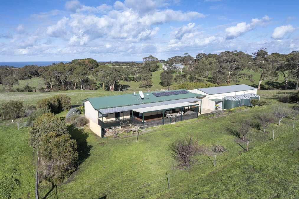 1252 Waitpinga Road, Waitpinga, SA, 5211 - Image 14