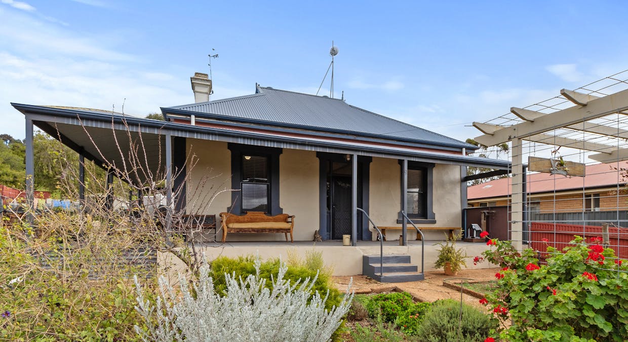 9 Eyre Street, Eudunda, SA, 5374 - Image 1