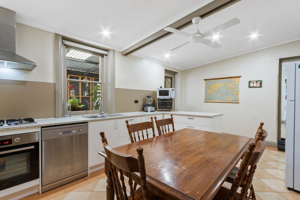 9 Eyre Street, Eudunda, SA, 5374 - Image 5
