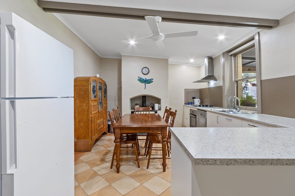 9 Eyre Street, Eudunda, SA, 5374 - Image 4