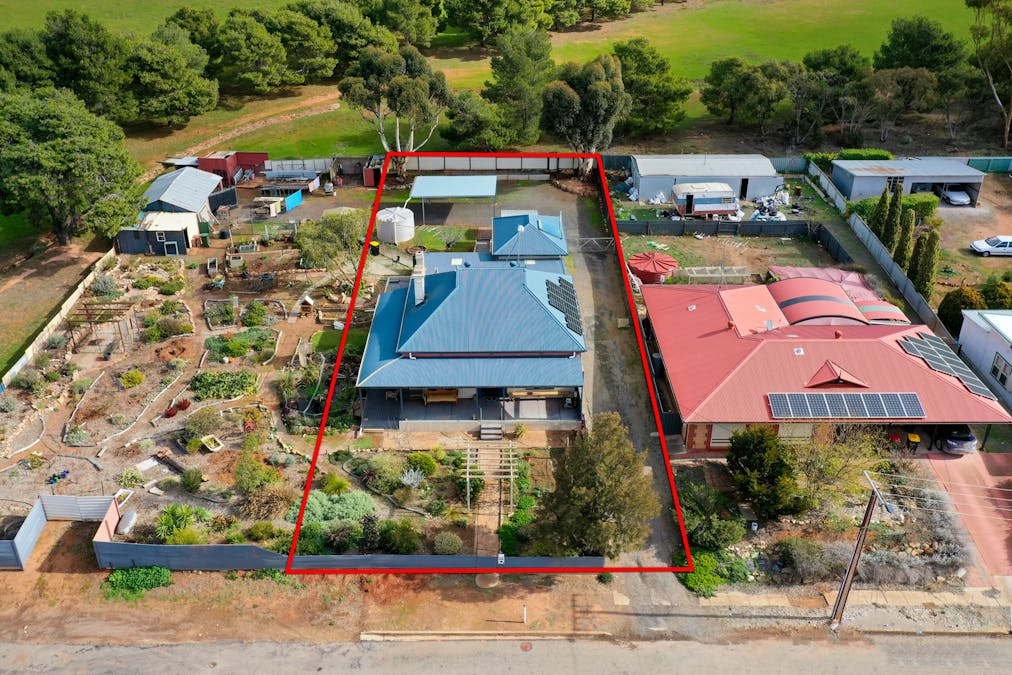 9 Eyre Street, Eudunda, SA, 5374 - Image 2