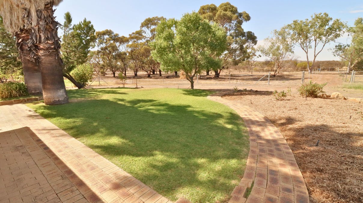 169 Manmanning Road, Wongan Hills, WA, 6603 - Image 6