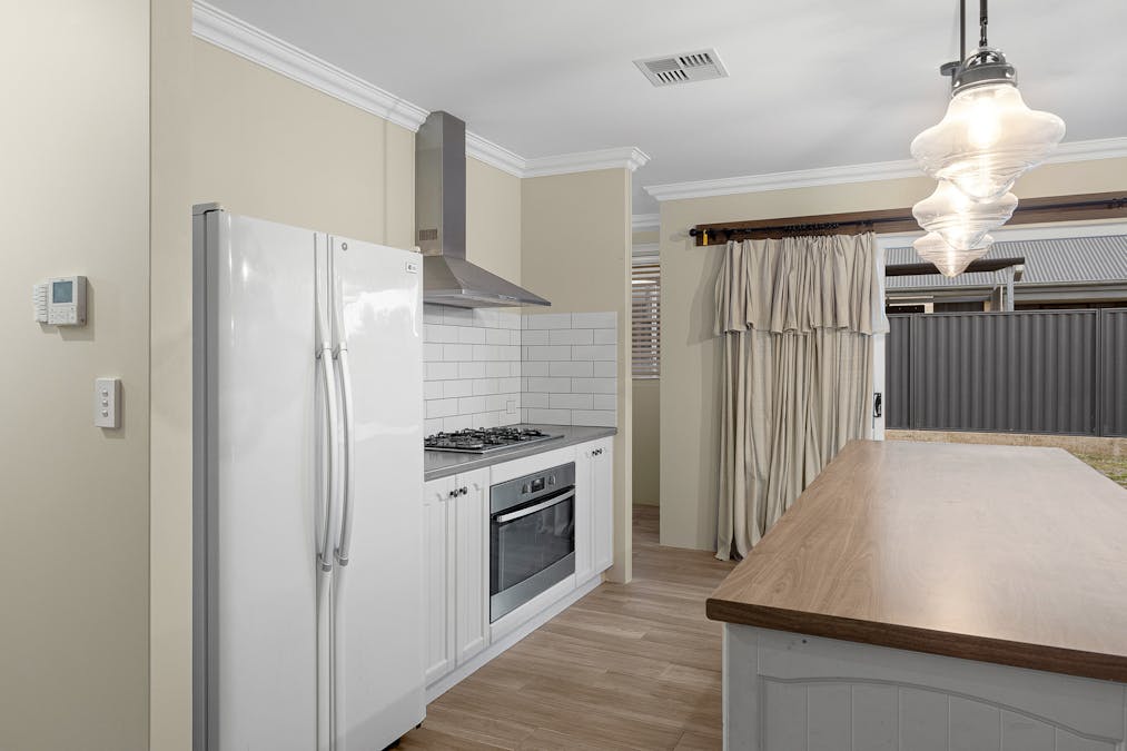 15 Grail Avenue, Baldivis, WA, 6171 - Image 4
