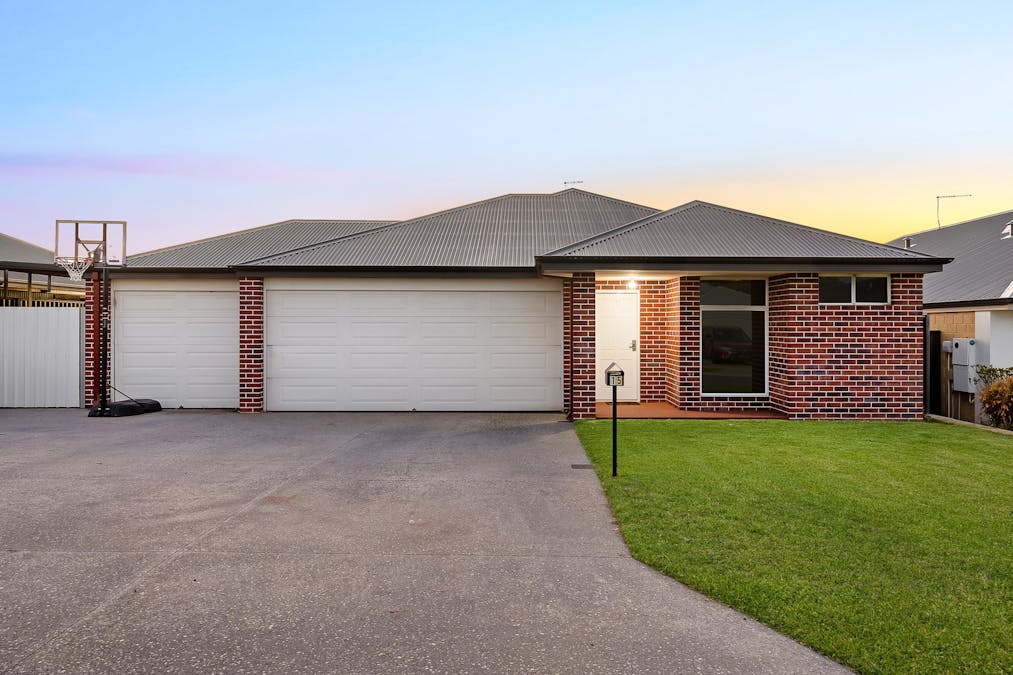 15 Grail Avenue, Baldivis, WA, 6171 - Image 1