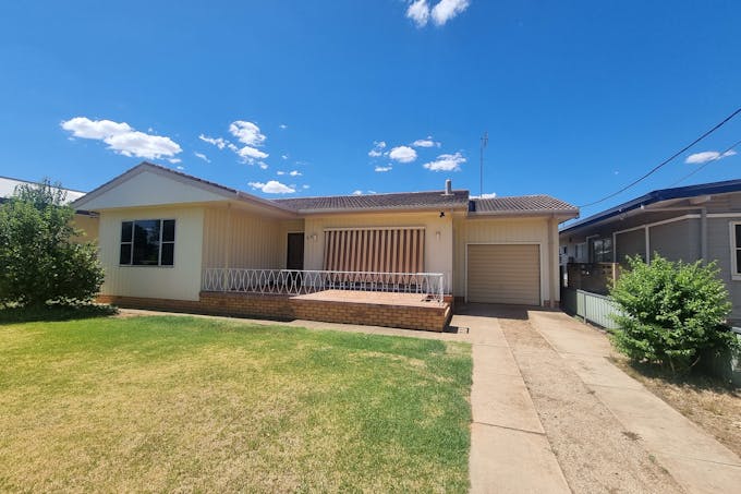 20 Captain Wilson Avenue, Parkes, NSW, 2870 - Image 1