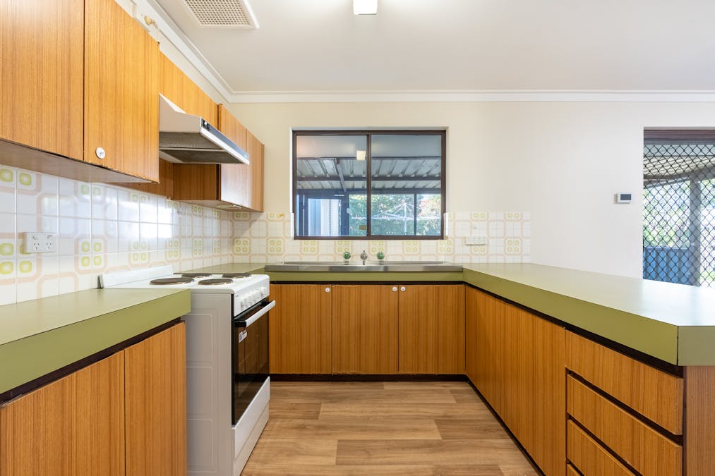 1 Hawkins Street, Rockingham, WA, 6168 - Image 5