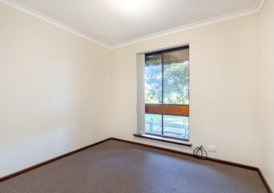 1 Hawkins Street, Rockingham, WA, 6168 - Image 8