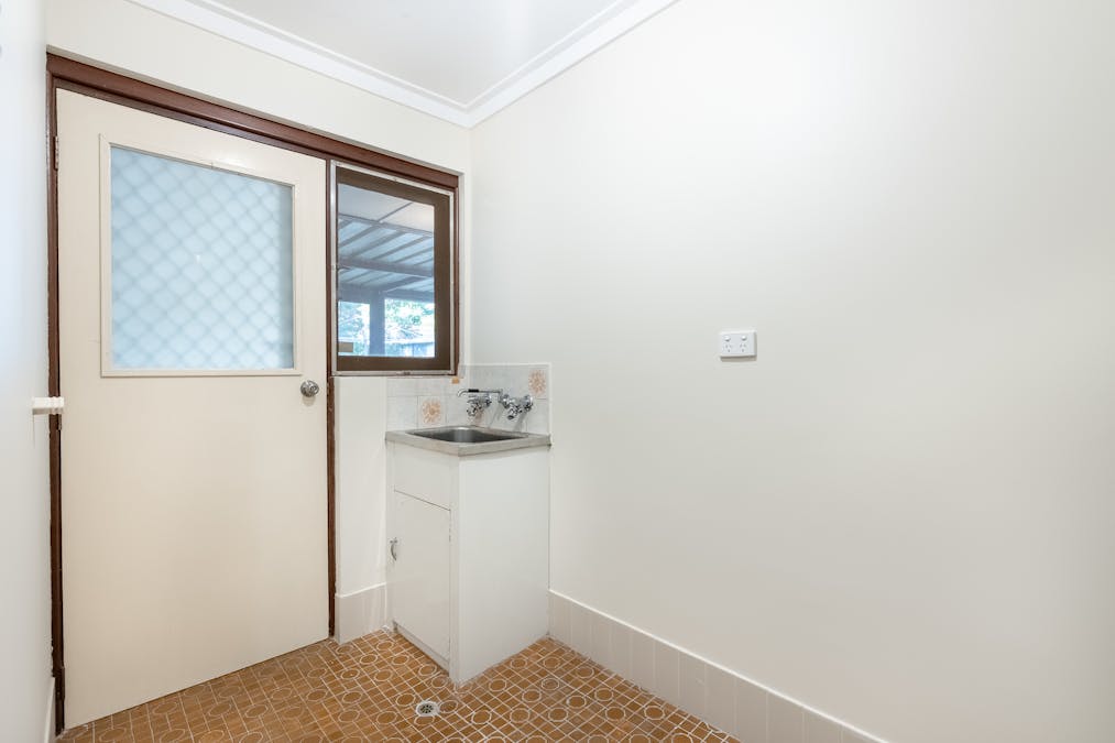 1 Hawkins Street, Rockingham, WA, 6168 - Image 10