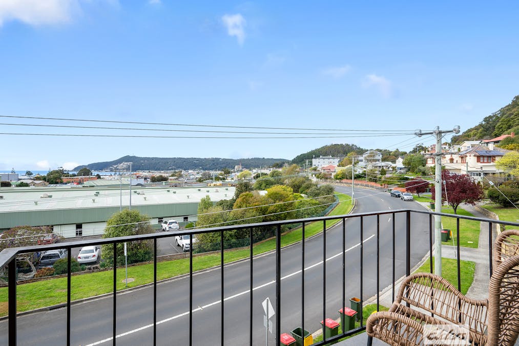 2/172-174 Wilson Street, Burnie, TAS, 7320 - Image 10