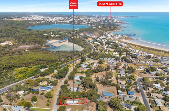 15 Dening Street, Robe, SA, 5276 - Image 1