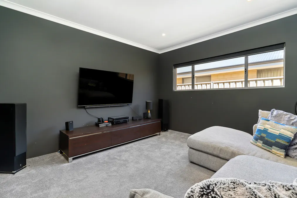 23 Binthalya Street, Golden Bay, WA, 6174 - Image 10