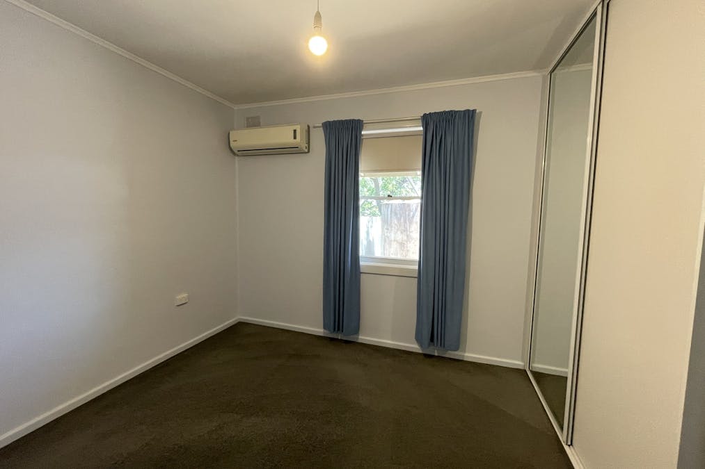 9 McMahon Street, Whyalla Norrie, SA, 5608 - Image 3