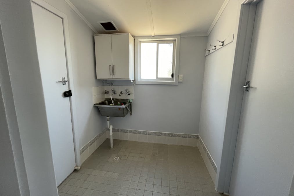 9 McMahon Street, Whyalla Norrie, SA, 5608 - Image 8