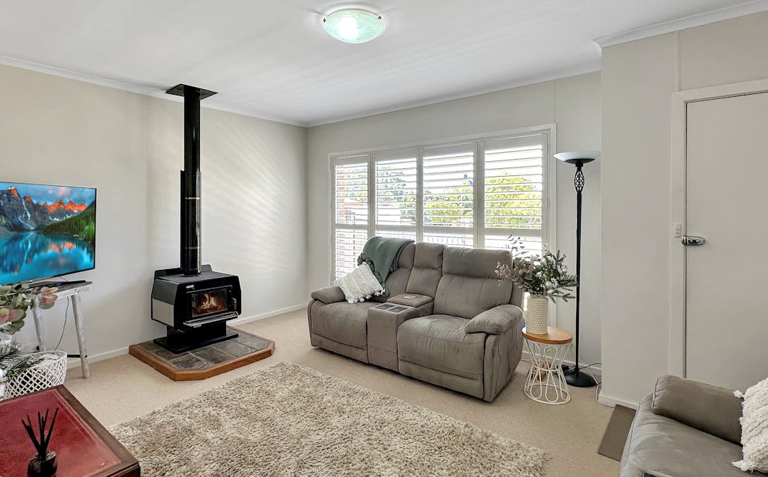 27 Goold Street, Cobar, NSW, 2835 - Image 3