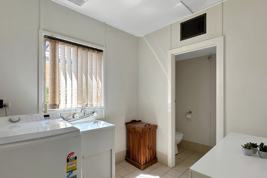 27 Goold Street, Cobar, NSW, 2835 - Image 11