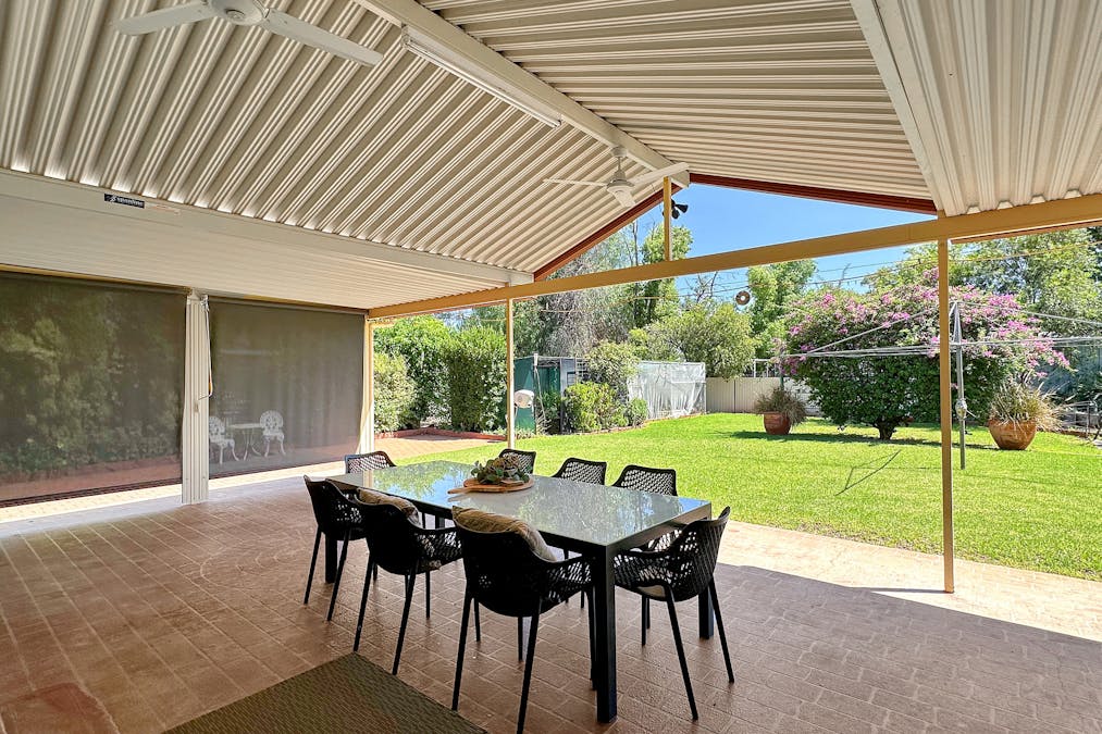 27 Goold Street, Cobar, NSW, 2835 - Image 13