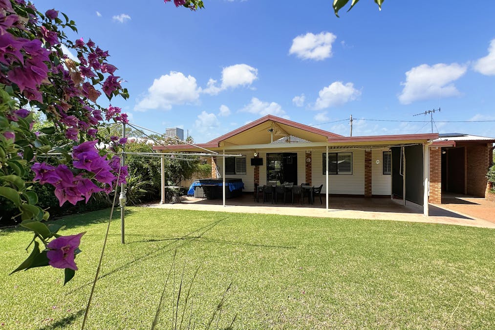 27 Goold Street, Cobar, NSW, 2835 - Image 17