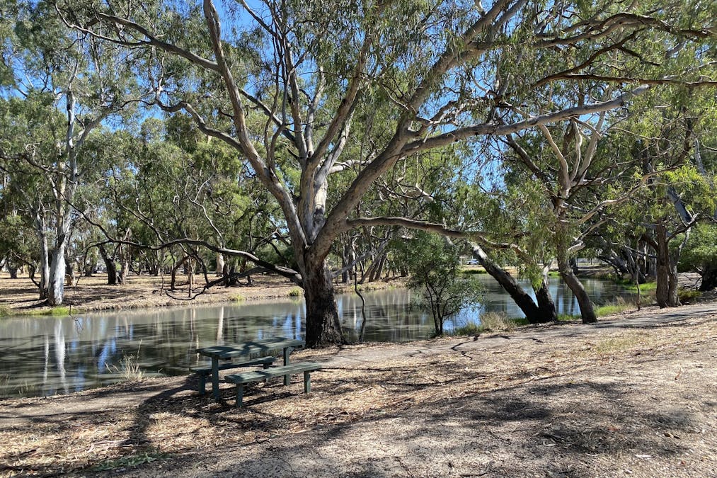 2 Fong Tong Avenue, Warracknabeal, VIC, 3393 - Image 24