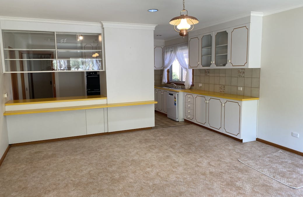 2 Fong Tong Avenue, Warracknabeal, VIC, 3393 - Image 7