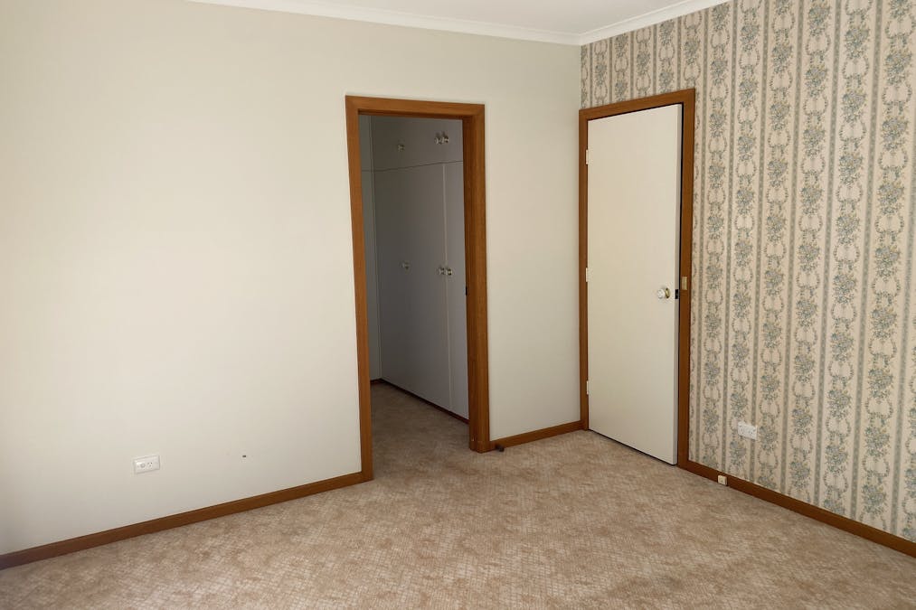2 Fong Tong Avenue, Warracknabeal, VIC, 3393 - Image 12