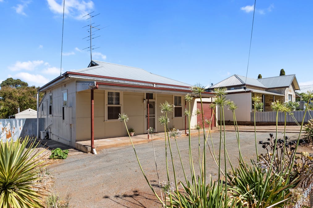 40 Union Street, Clare, SA, 5453 - Image 1