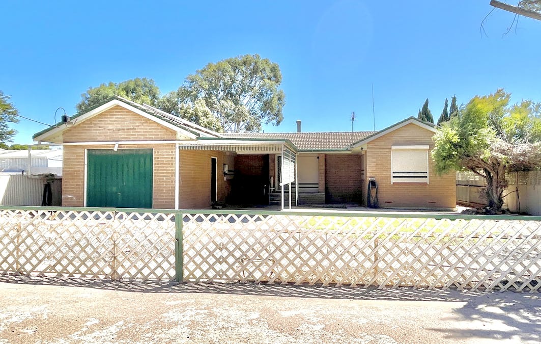 1 Lambeff Street, Ceduna, SA, 5690 - Image 31