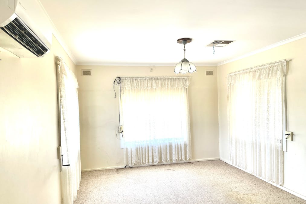 1 Lambeff Street, Ceduna, SA, 5690 - Image 8