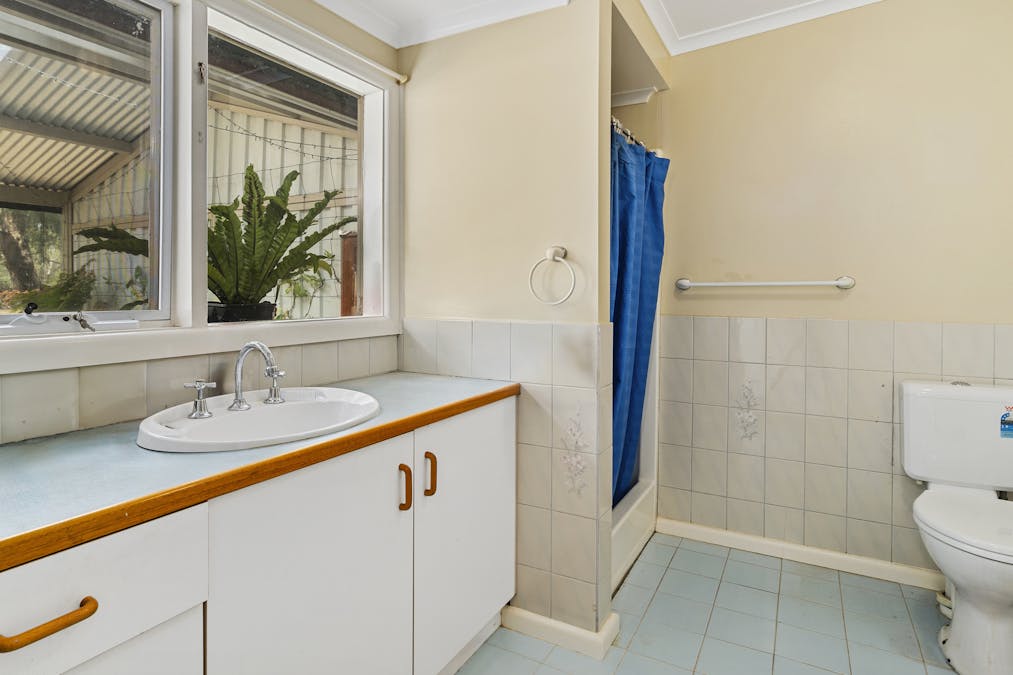 95 Creek Road, Numurkah, VIC, 3636 - Image 10