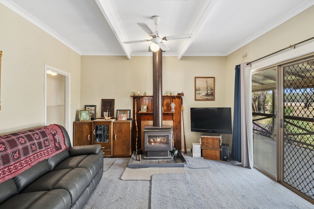 95 Creek Road, Numurkah, VIC, 3636 - Image 6