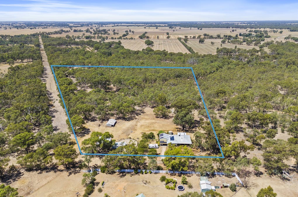 95 Creek Road, Numurkah, VIC, 3636 - Image 17