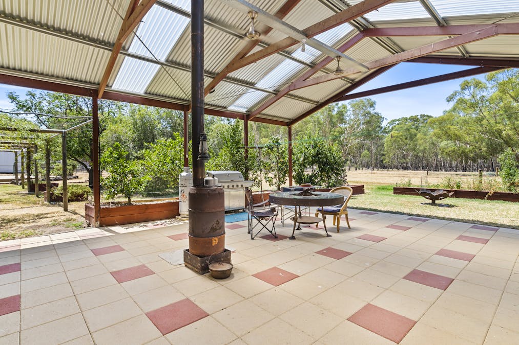 95 Creek Road, Numurkah, VIC, 3636 - Image 14