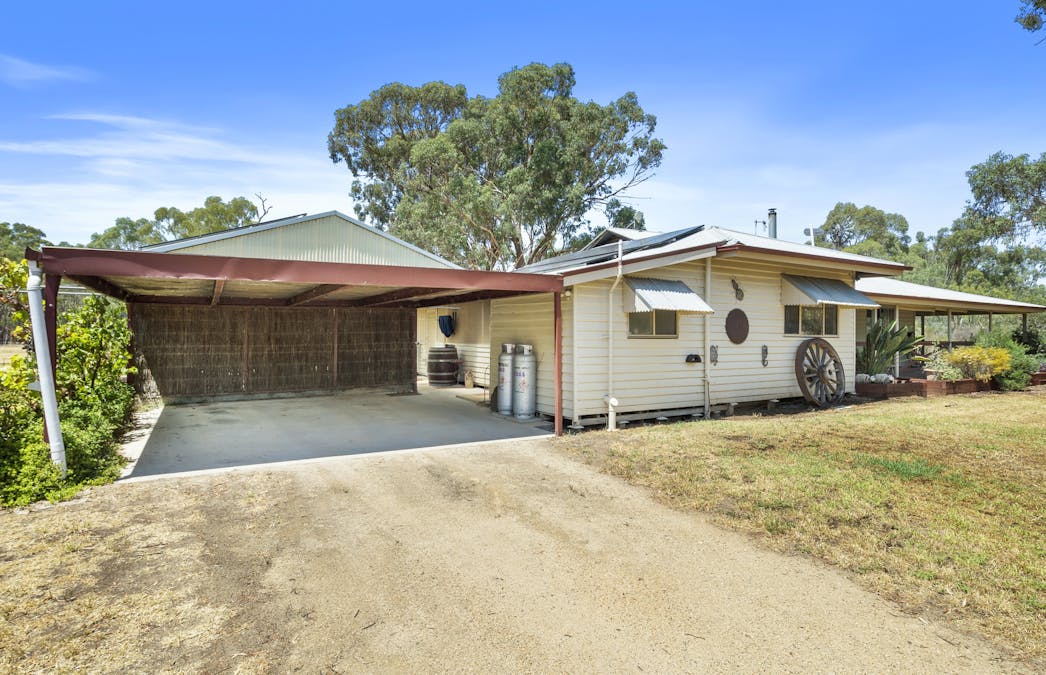 95 Creek Road, Numurkah, VIC, 3636 - Image 19