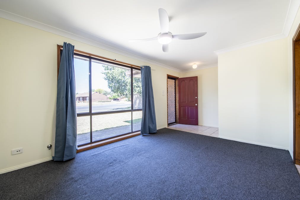 79 Baird Drive, Dubbo, NSW, 2830 - Image 2