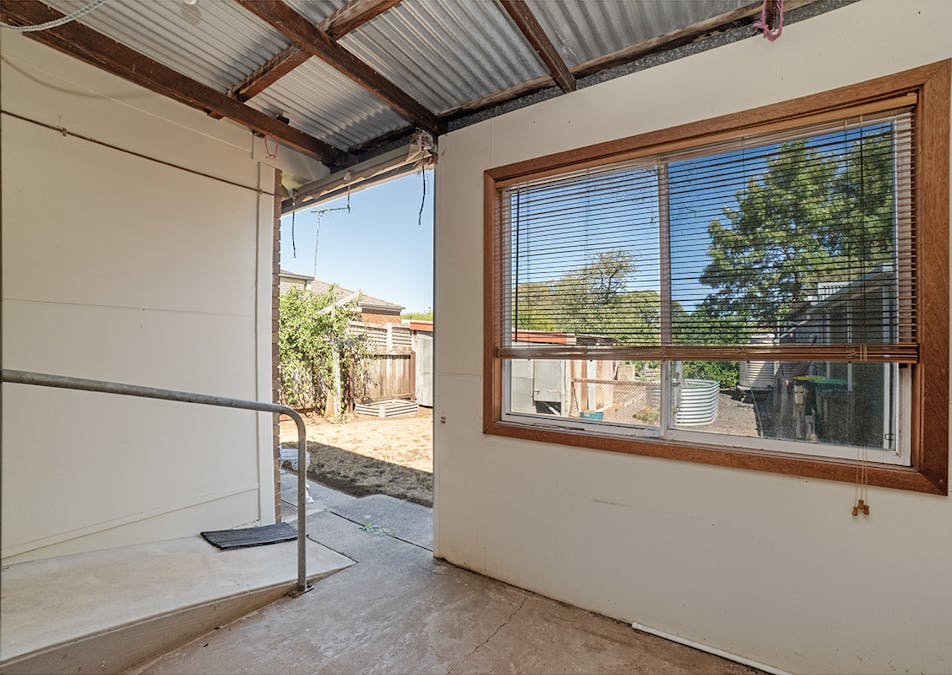 7 Roberts Street, Hamilton, VIC, 3300 - Image 7